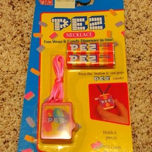 Vintage PEZ candy Necklace Collectible unopened 1995 Dream Castle